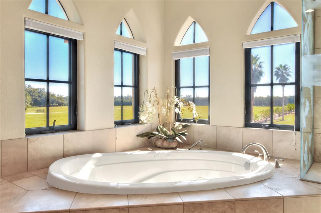 4215 Sb Merrion Road Lakeland, FL 33810 - Photo 39 of 95 a room with a large window