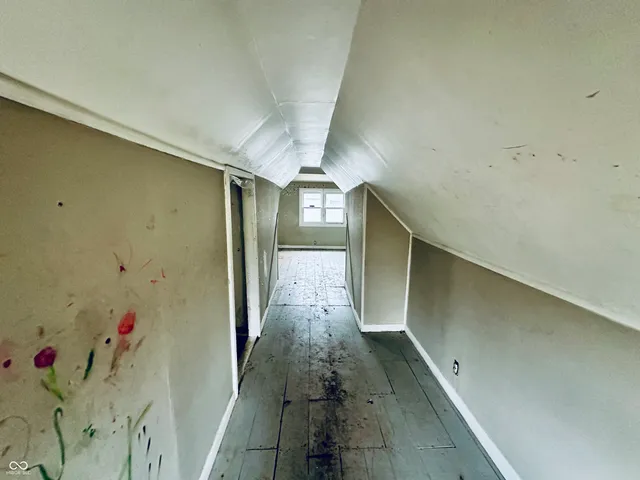 $85,000 | 2520 South Andrews Road, Yorktown, IN 47396