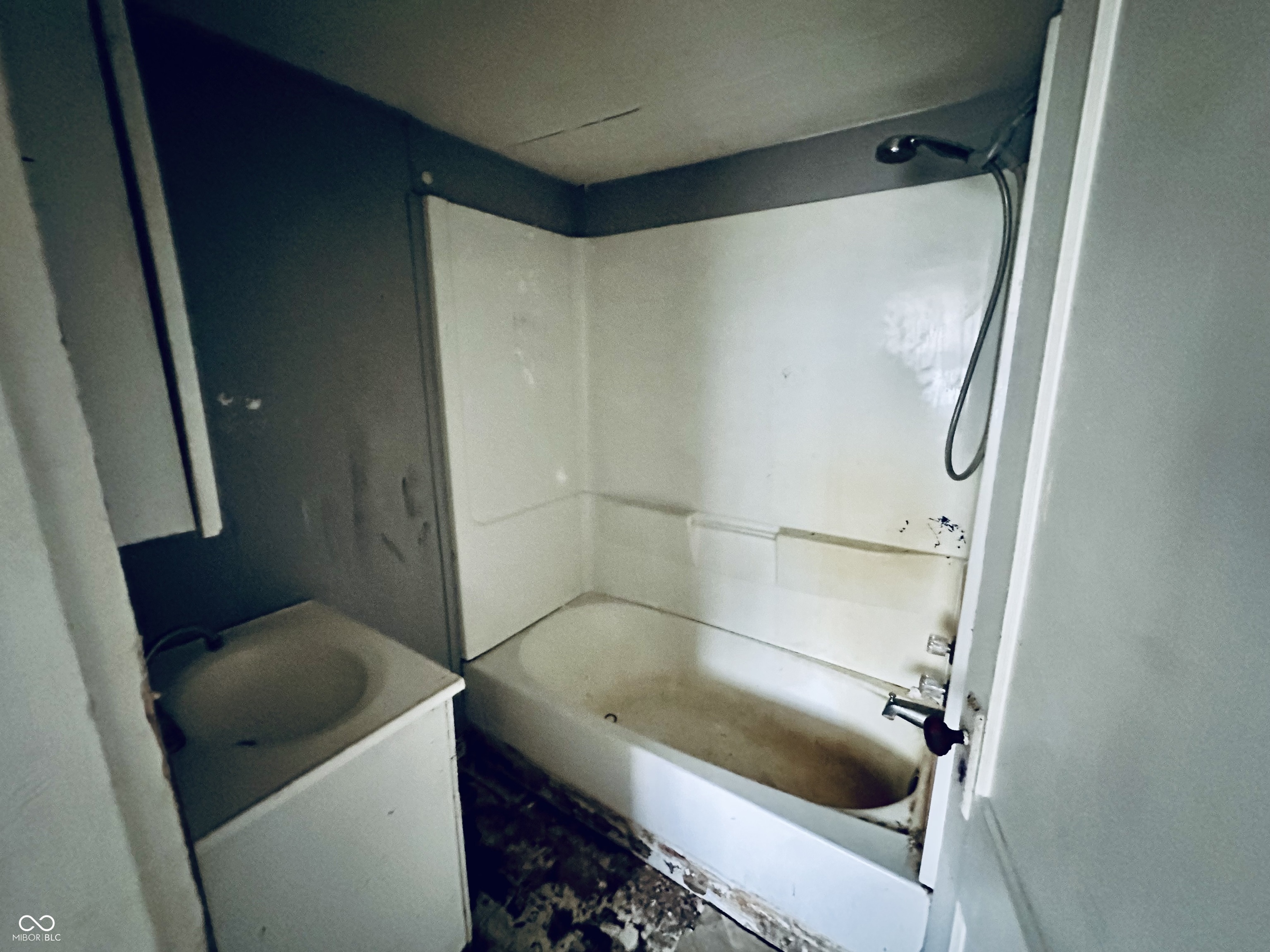 2520 South Andrews Road Yorktown, IN 47396 - Photo 18 of 20