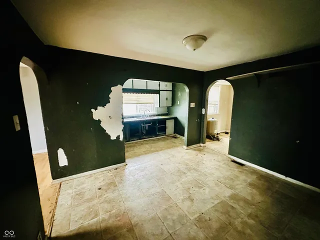 $85,000 | 2520 South Andrews Road, Yorktown, IN 47396