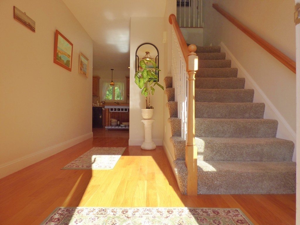 40 Cranberry Road Hanson, MA 02341 - Photo 4 of 26 Gallery Image 4