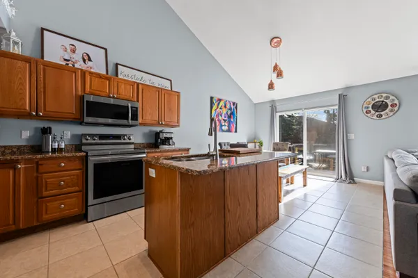 3836 Lesia Drive, Warren, MI 48091