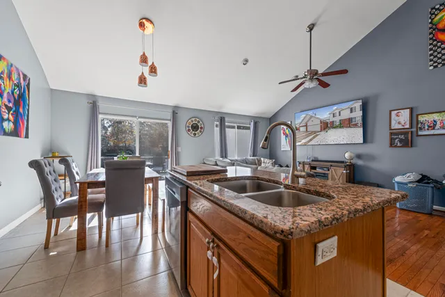 $264,900 | 3836 Lesia Drive, Warren, MI 48091