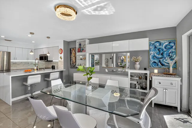 $640,000 | 2168 Northwest 53rd Street, Boca Raton, FL 33496