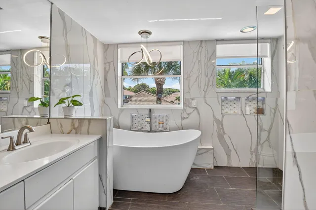 $640,000 | 2168 Northwest 53rd Street, Boca Raton, FL 33496