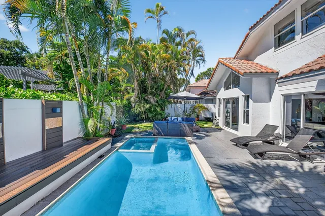$640,000 | 2168 Northwest 53rd Street, Boca Raton, FL 33496