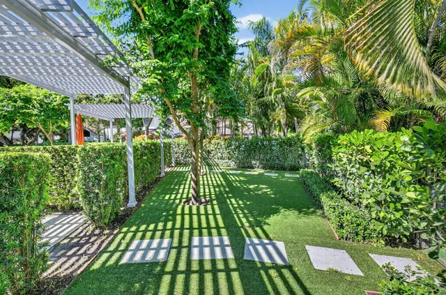 $640,000 | 2168 Northwest 53rd Street, Boca Raton, FL 33496