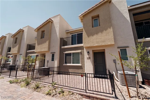 $364,995 | 6816 Citron Mist Court, North Las Vegas, NV 89086