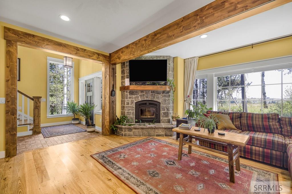 1554 Shadow Run Ashton, ID 83420 - Photo 8 of 58