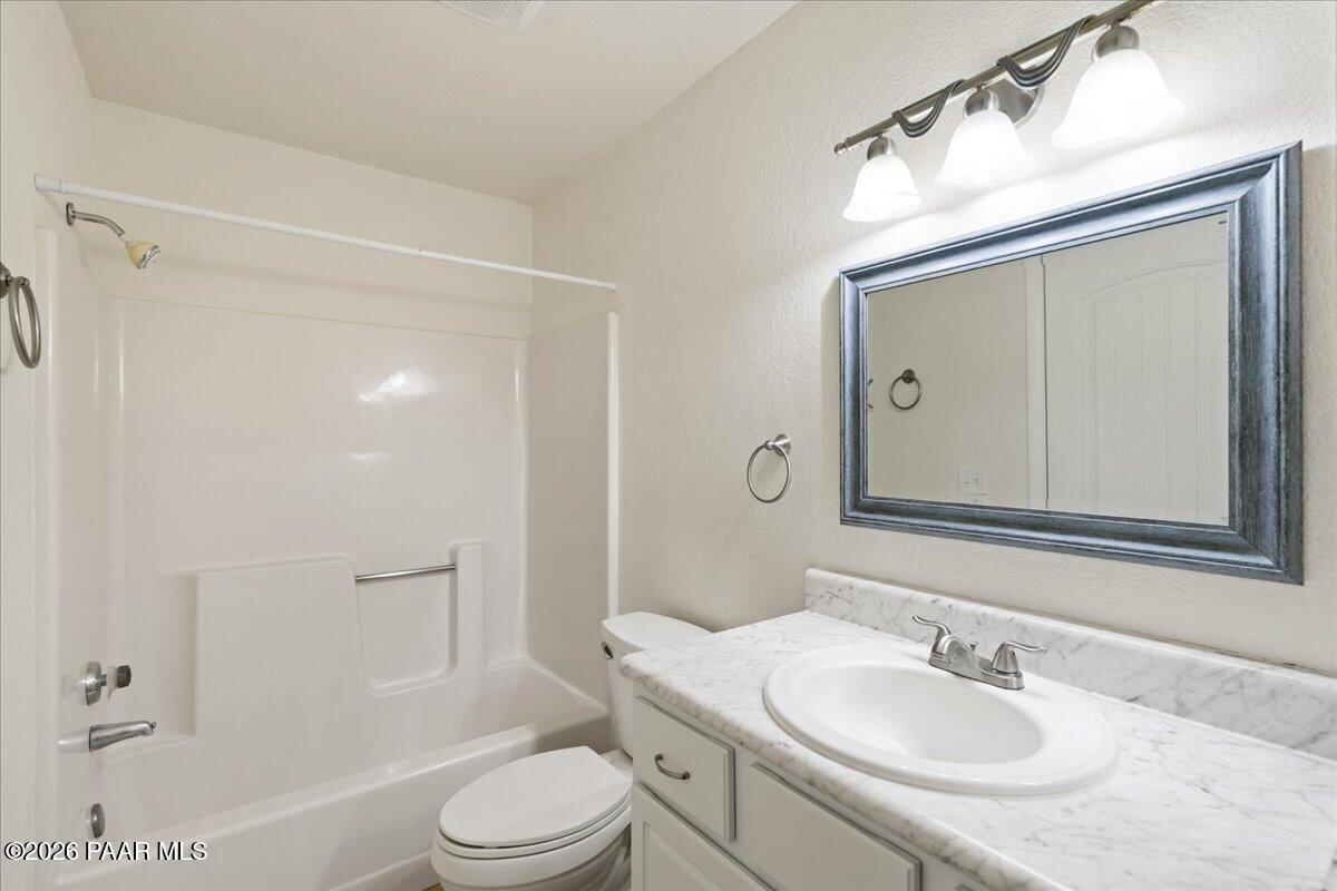 3079 Montana Terrace Road, Unit 12F Prescott, AZ 86301 - Photo 14 of 18 14-Bathroom