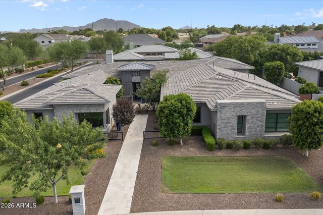 $2,395,000 | 2675 East Hummingbird Way, Gilbert, AZ 85297