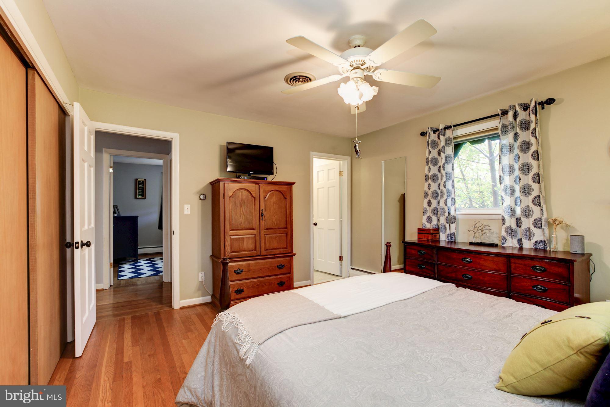 11705 Caplinger Road Silver Spring, MD 20904 - Photo 23 of 30 Bedroom (Master)