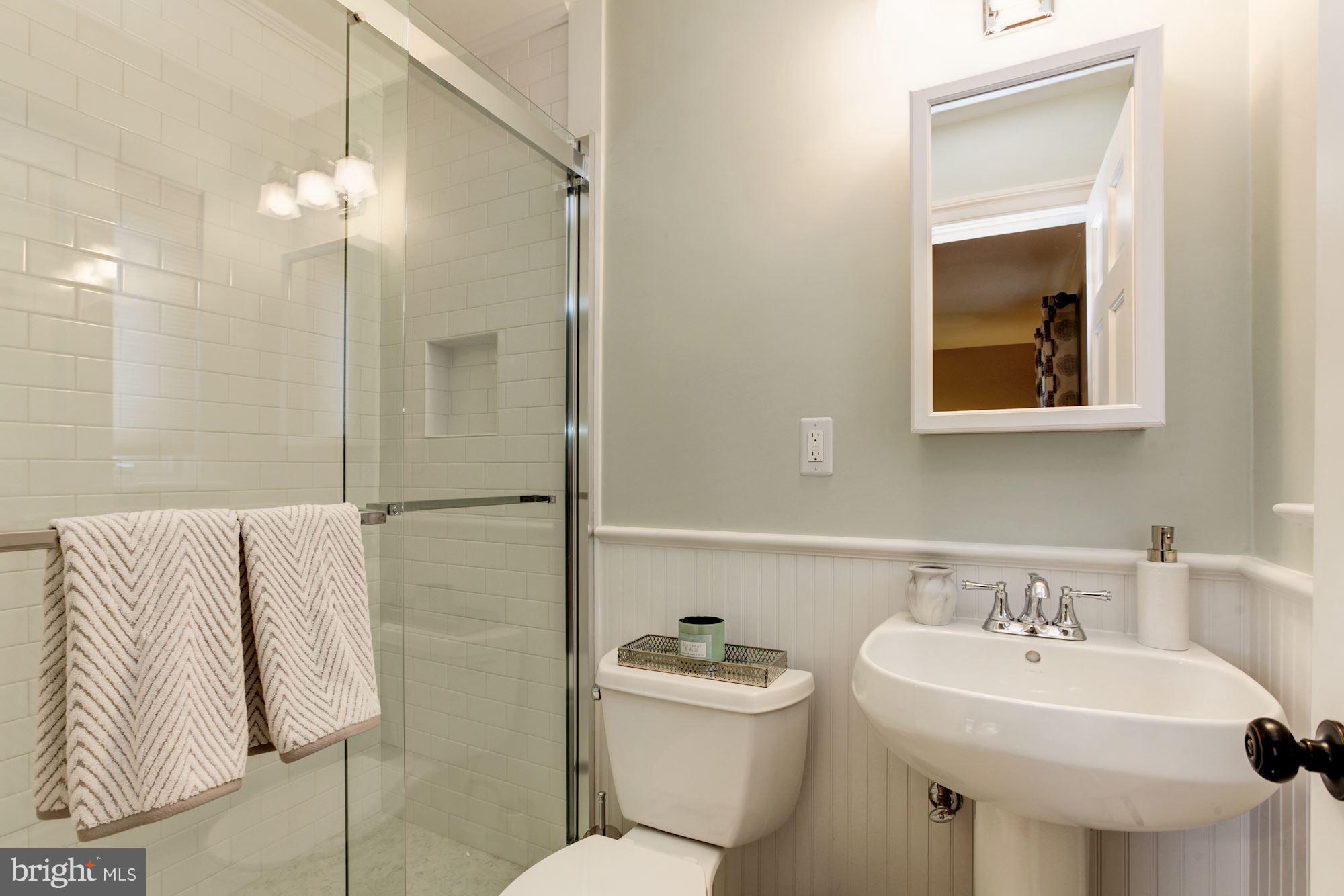 11705 Caplinger Road Silver Spring, MD 20904 - Photo 25 of 30 Bath (Master)