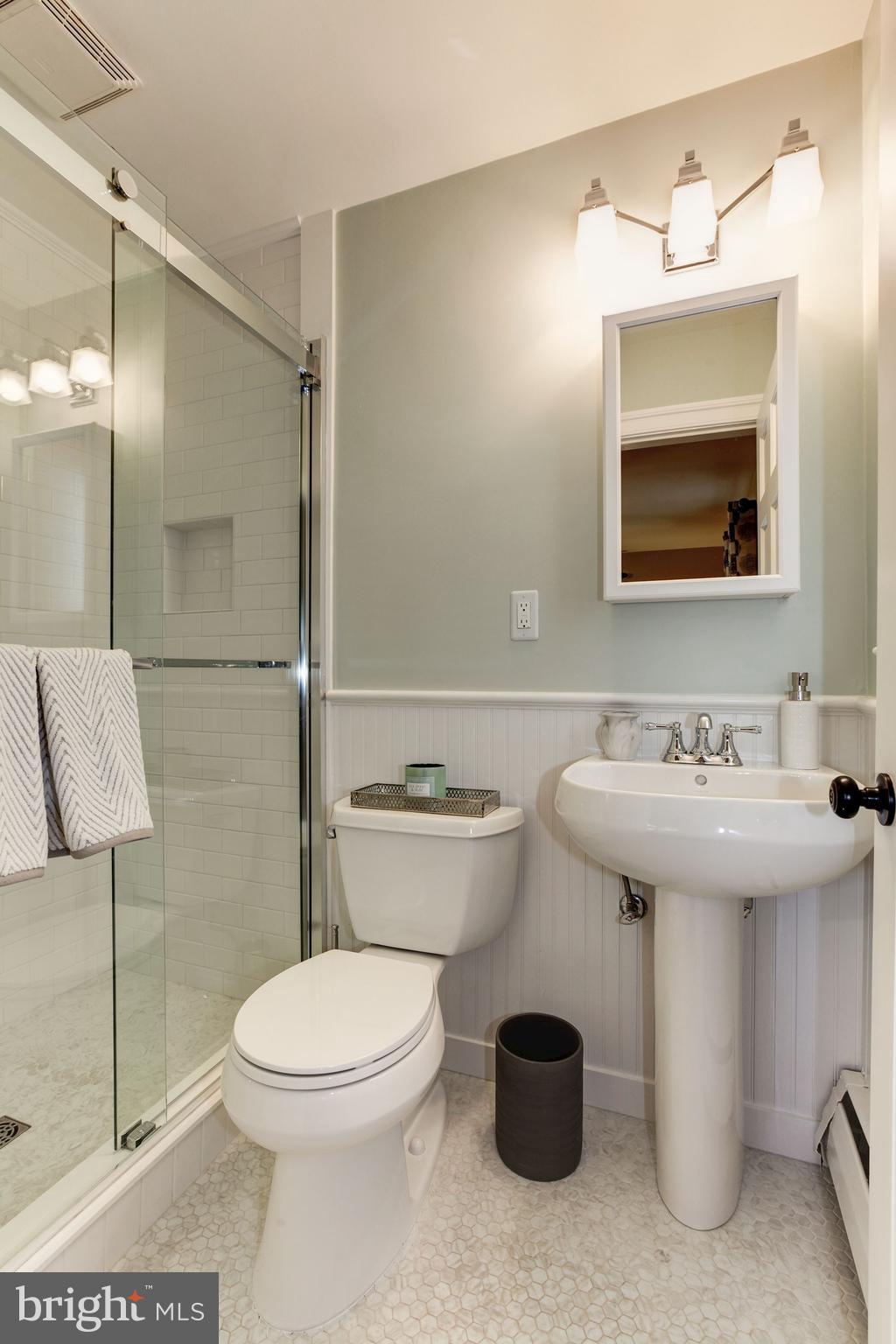 11705 Caplinger Road Silver Spring, MD 20904 - Photo 26 of 30 Bath (Master)