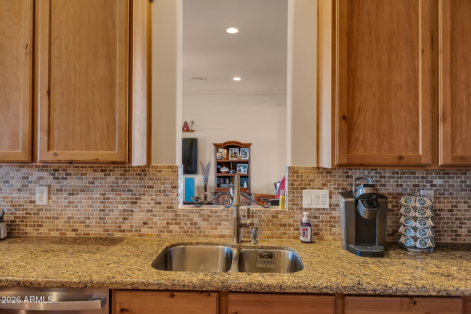 115 East Honda Bow Road Phoenix, AZ 85086 - Photo 11 of 36 Kitchen