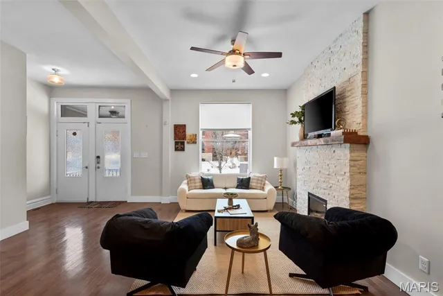 $498,000 | 2842 Victor Street, St. Louis, MO 63104