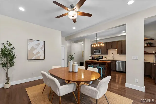 $498,000 | 2842 Victor Street, St. Louis, MO 63104