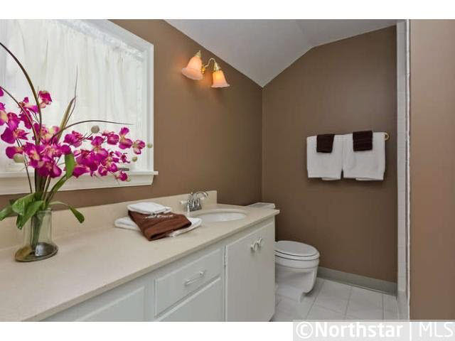 15705 Cedar Ridge Road Eden Prairie, MN 55347 - Photo 11 of 16