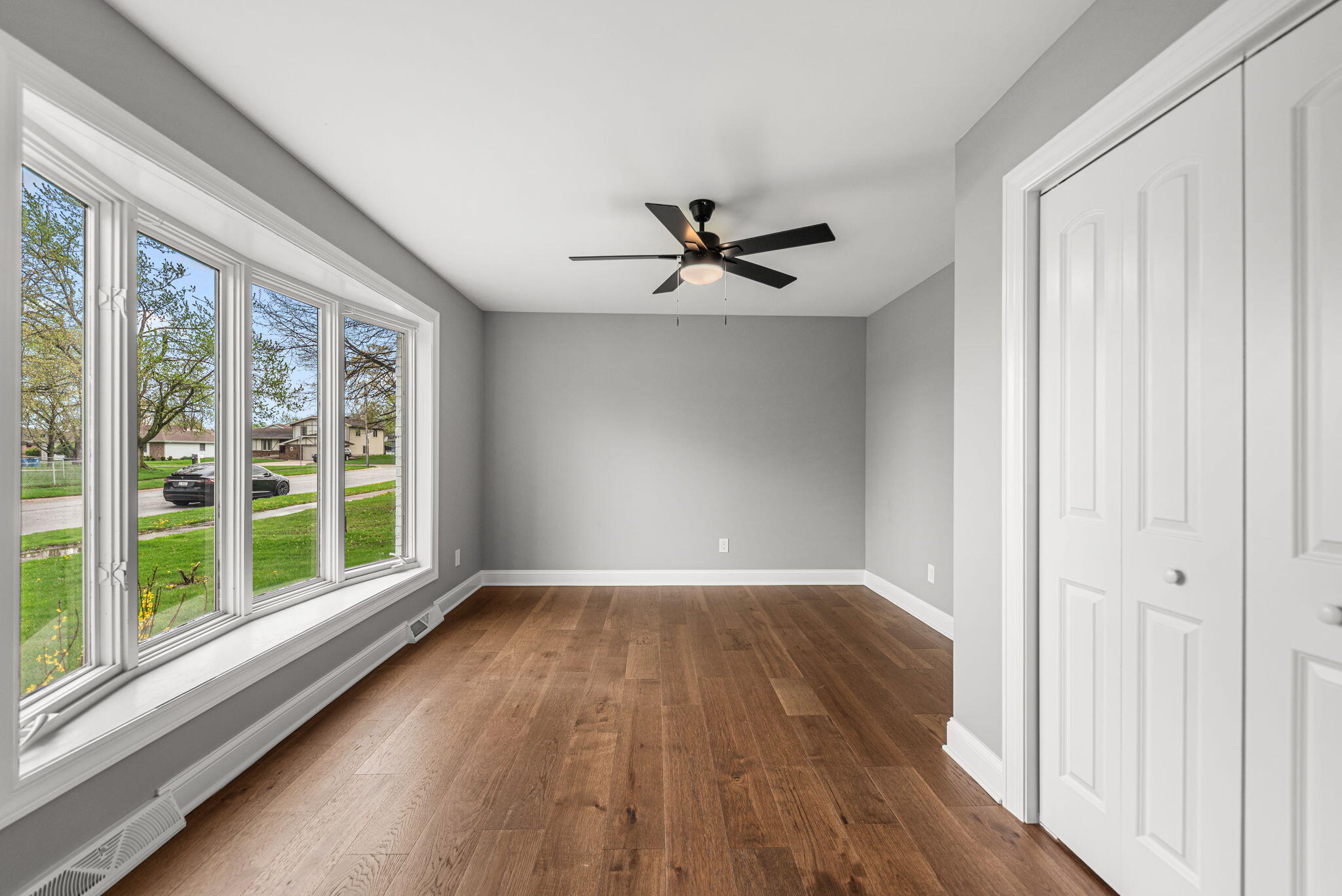 701 Trenton Street Crown Point, IN 46307 - Photo 12 of 33 2048x1367