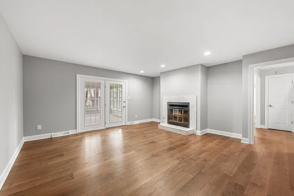 $489,000 | 701 Trenton Street, Crown Point, IN 46307