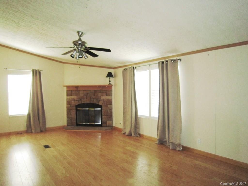 189 Wiggins Road Candler, NC 28715 - Photo 2 of 14 Gallery Image 2