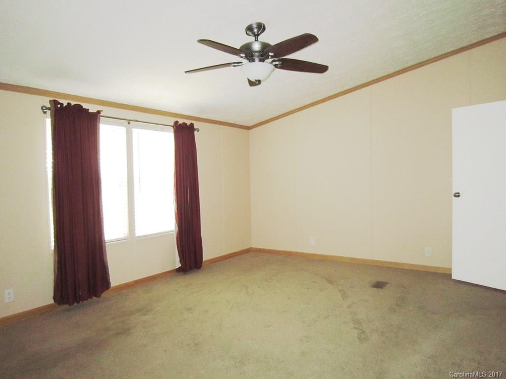 189 Wiggins Road Candler, NC 28715 - Photo 4 of 14 Gallery Image 4