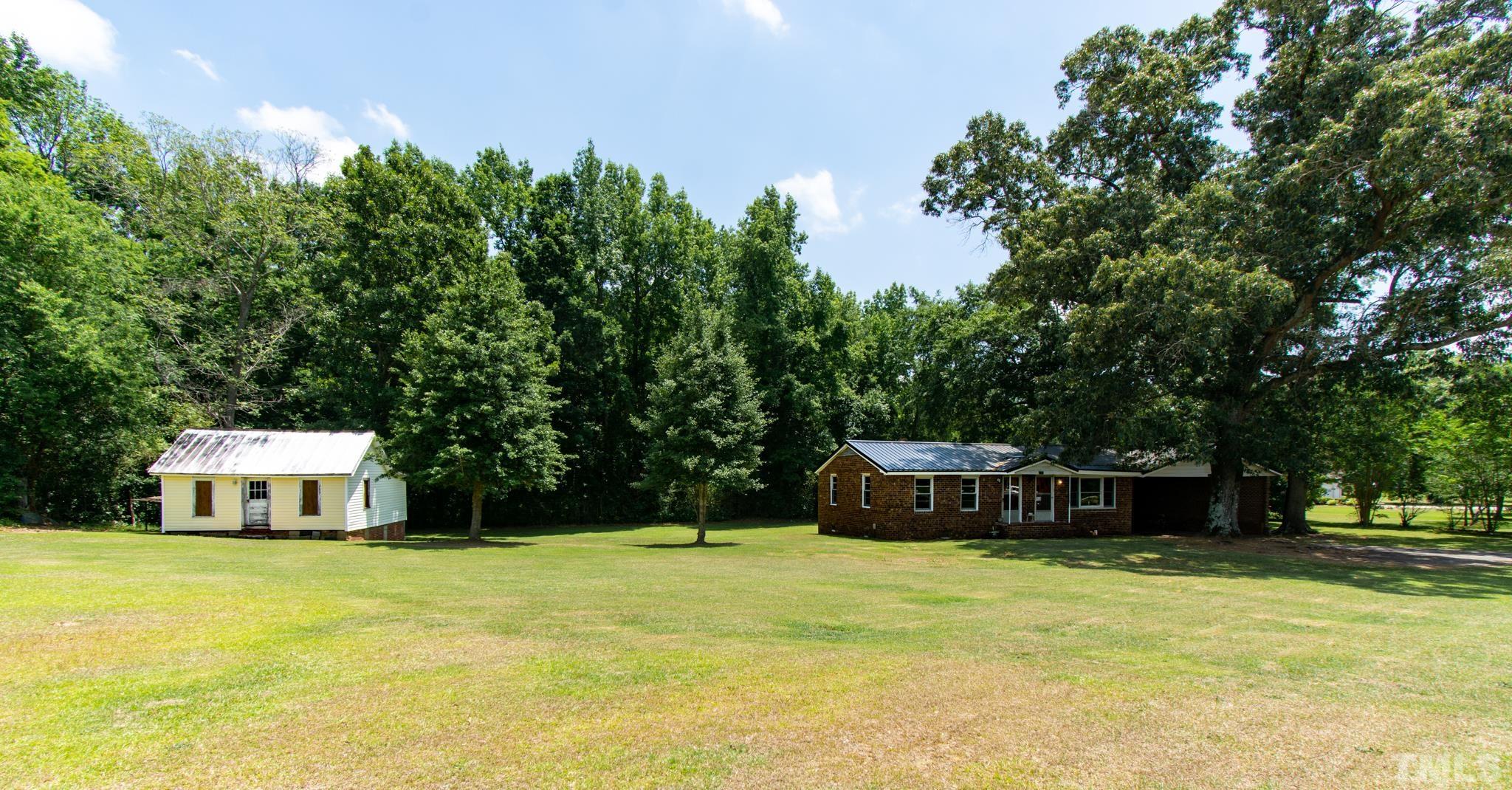 1742 Arrowhead Road Dunn, NC 28334 - Photo 2 of 28 Gallery Image 2