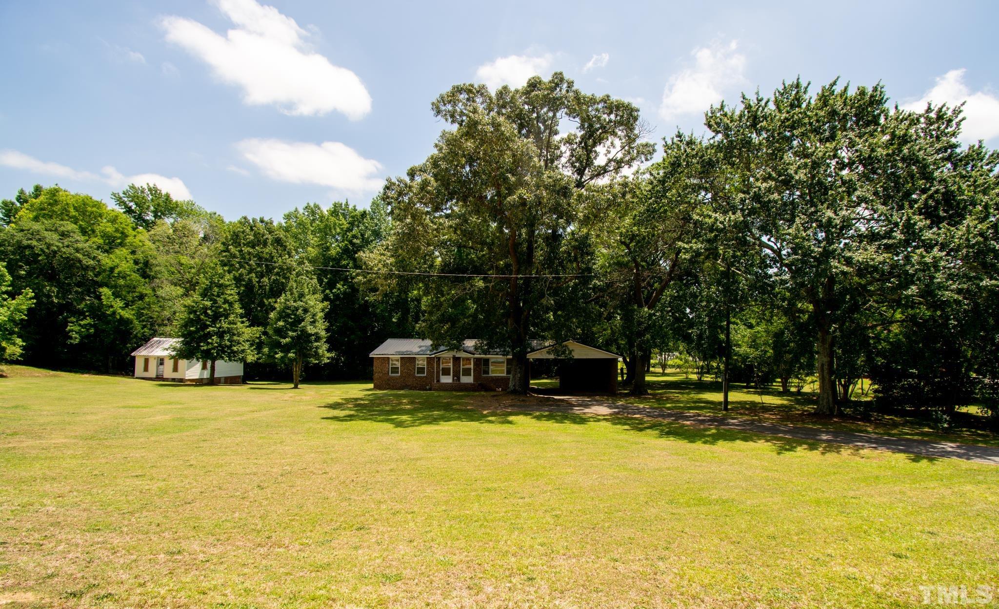 1742 Arrowhead Road Dunn, NC 28334 - Photo 7 of 28 Gallery Image 7