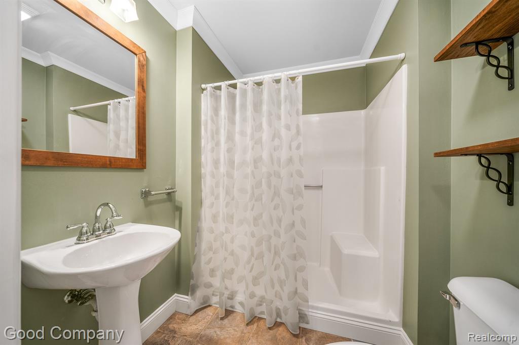 2400 Old Novi Road Novi, MI 48377 - Photo 16 of 38