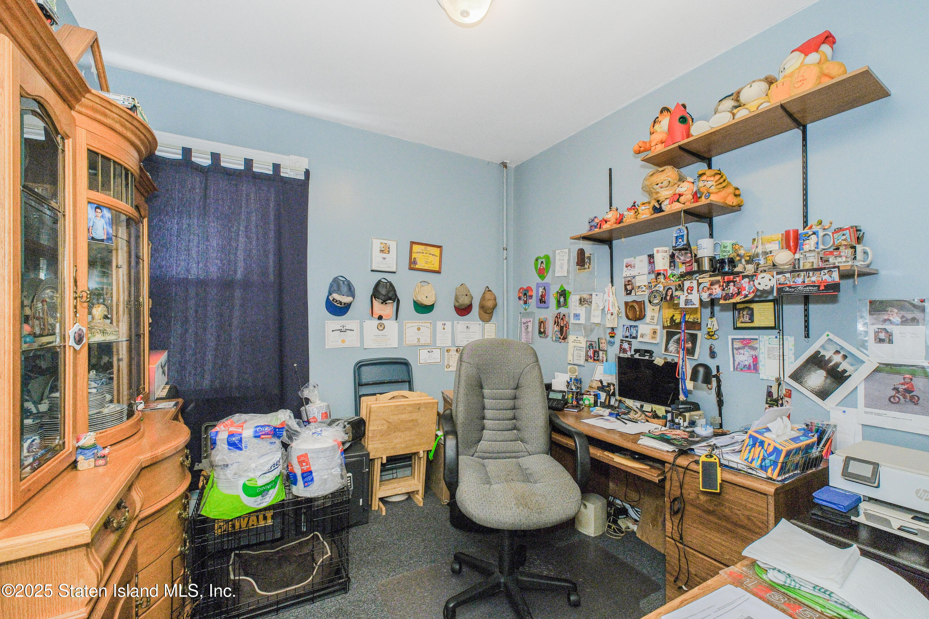 435 Castleton Avenue Staten Island, NY 10301 - Photo 37 of 47 a very nice looking room with many windows