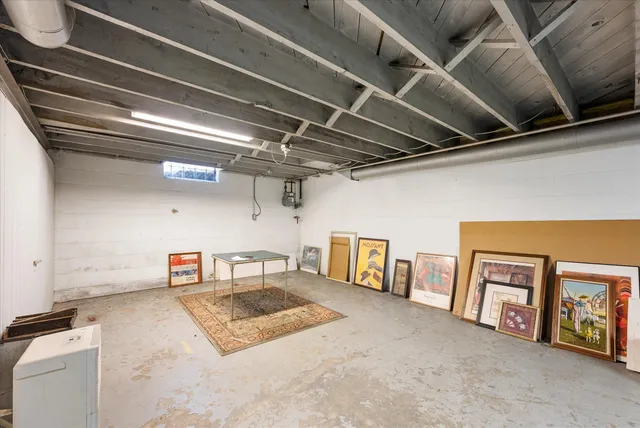 $209,900 | 4220 West Reichert Place, Milwaukee, WI 53209