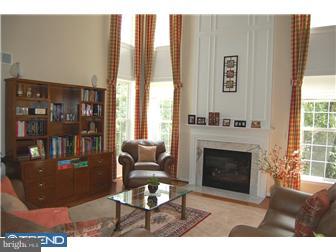 213 Robin Redbreast Road Newark, DE 19711 - Photo 5 of 12 Family Room