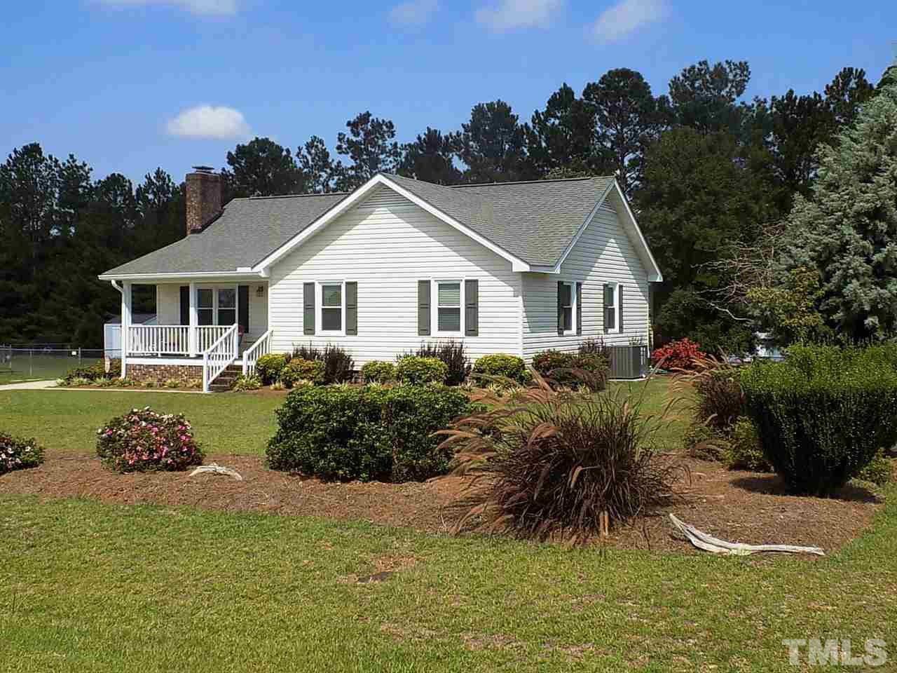 1115 Silas Moore Road Benson, NC 27504 - Photo 1 of 28