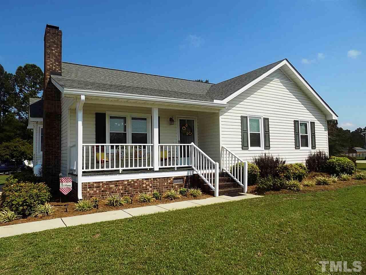 1115 Silas Moore Road Benson, NC 27504 - Photo 2 of 28