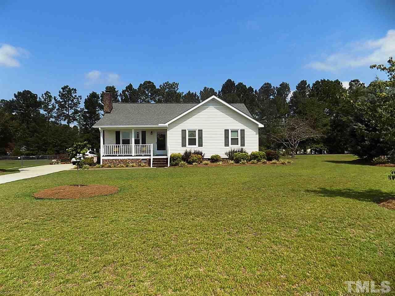 1115 Silas Moore Road Benson, NC 27504 - Photo 3 of 28