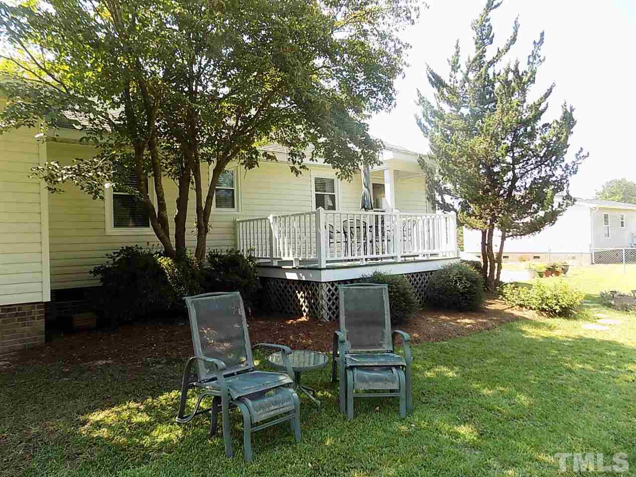 1115 Silas Moore Road Benson, NC 27504 - Photo 21 of 28