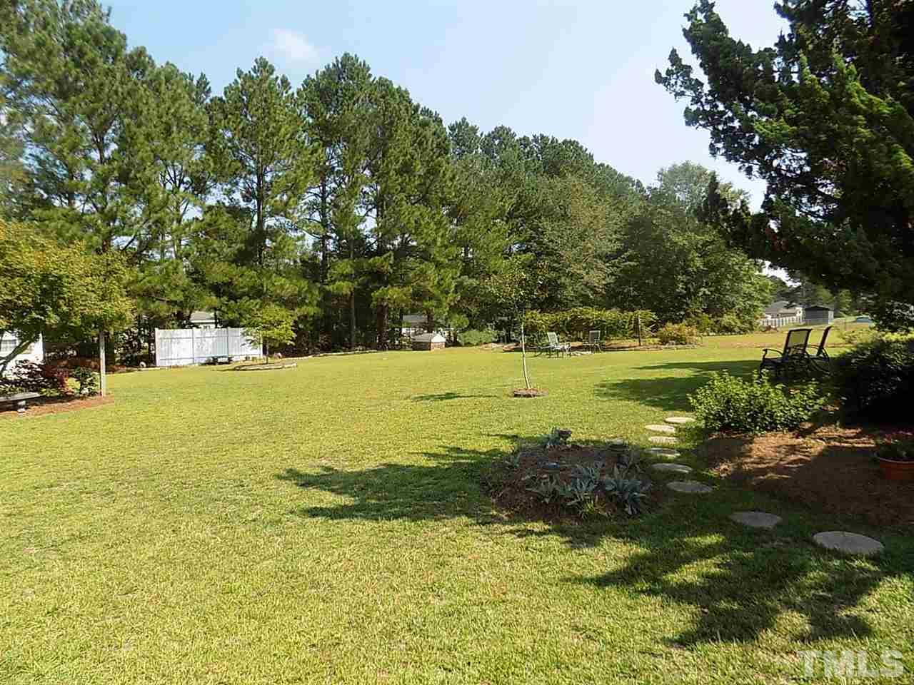 1115 Silas Moore Road Benson, NC 27504 - Photo 22 of 28