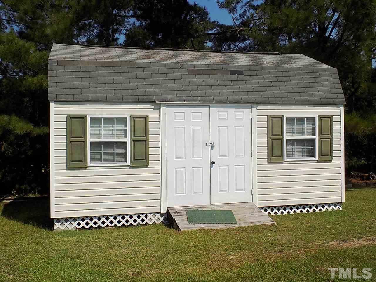 1115 Silas Moore Road Benson, NC 27504 - Photo 27 of 28