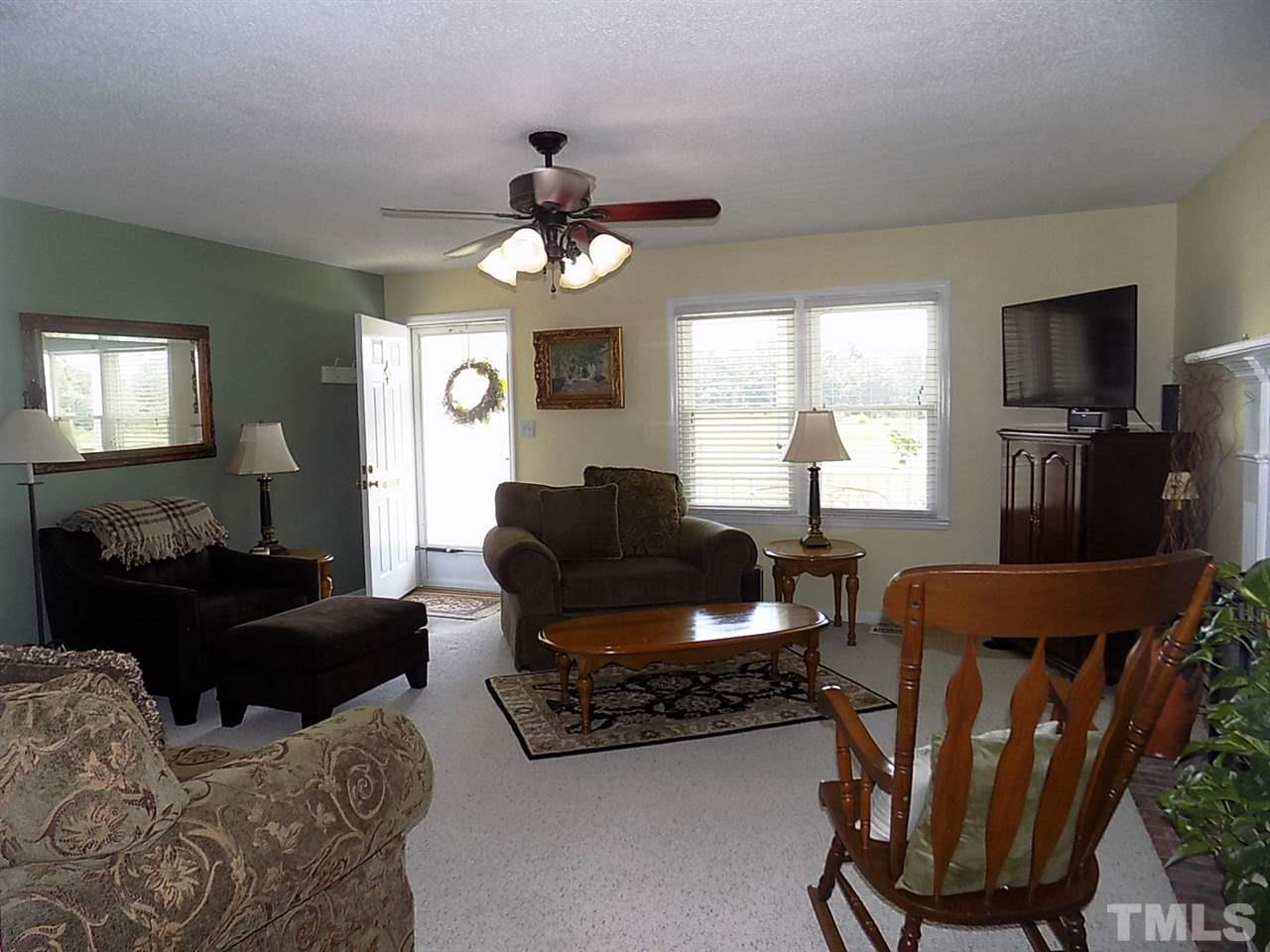 1115 Silas Moore Road Benson, NC 27504 - Photo 5 of 28