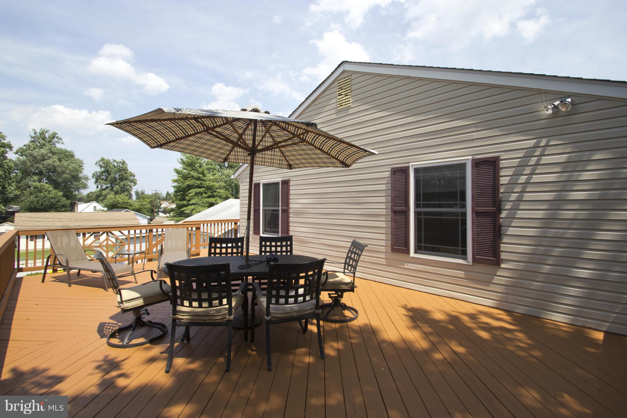 226 Arundel Road Pasadena, MD 21122 - Photo 16 of 30 Large Deck in Back of Home