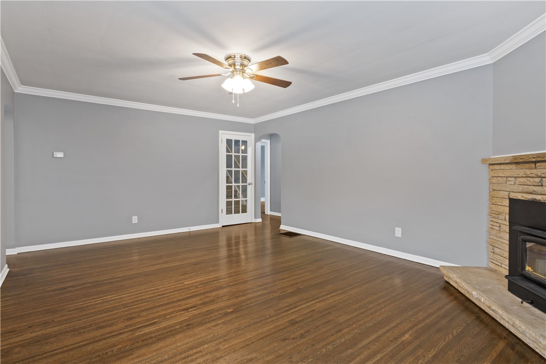 747 Britton Road Greece, NY 14616 - Photo 11 of 33