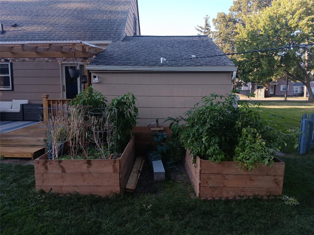 747 Britton Road Greece, NY 14616 - Photo 2 of 33