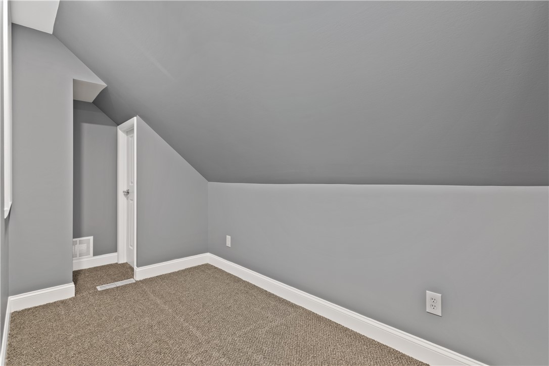 747 Britton Road Greece, NY 14616 - Photo 21 of 33