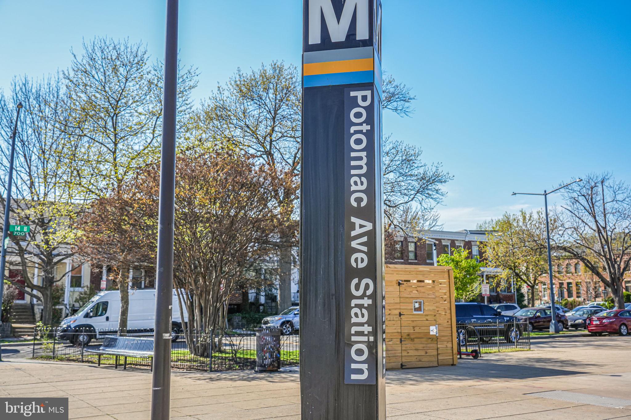 1728 D Street Southeast, Unit 2 Washington, DC 20003 - Photo 33 of 54 a sign board on the side of a street