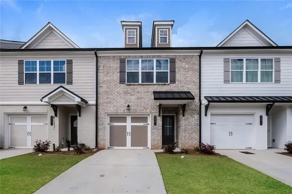 $2,175 | 5350 Fox Den Road, Oakwood, GA 30566