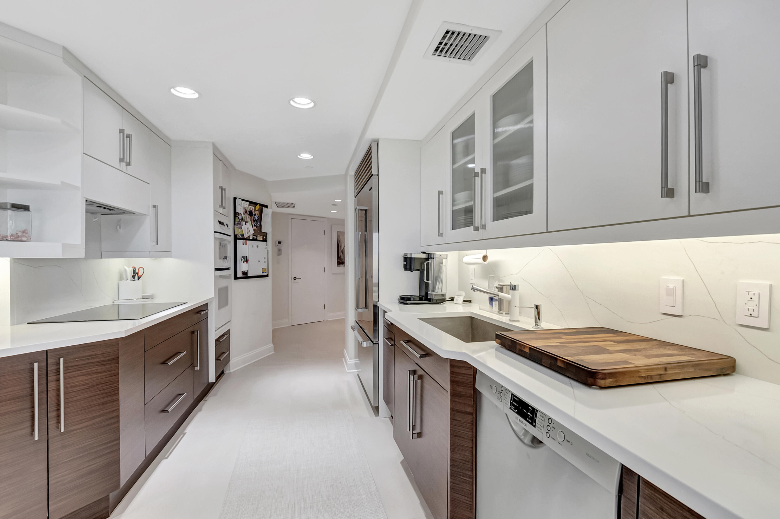 4001 North Ocean Boulevard, Unit 705 Boca Raton, FL 33431 - Photo 15 of 83 KITCHEN