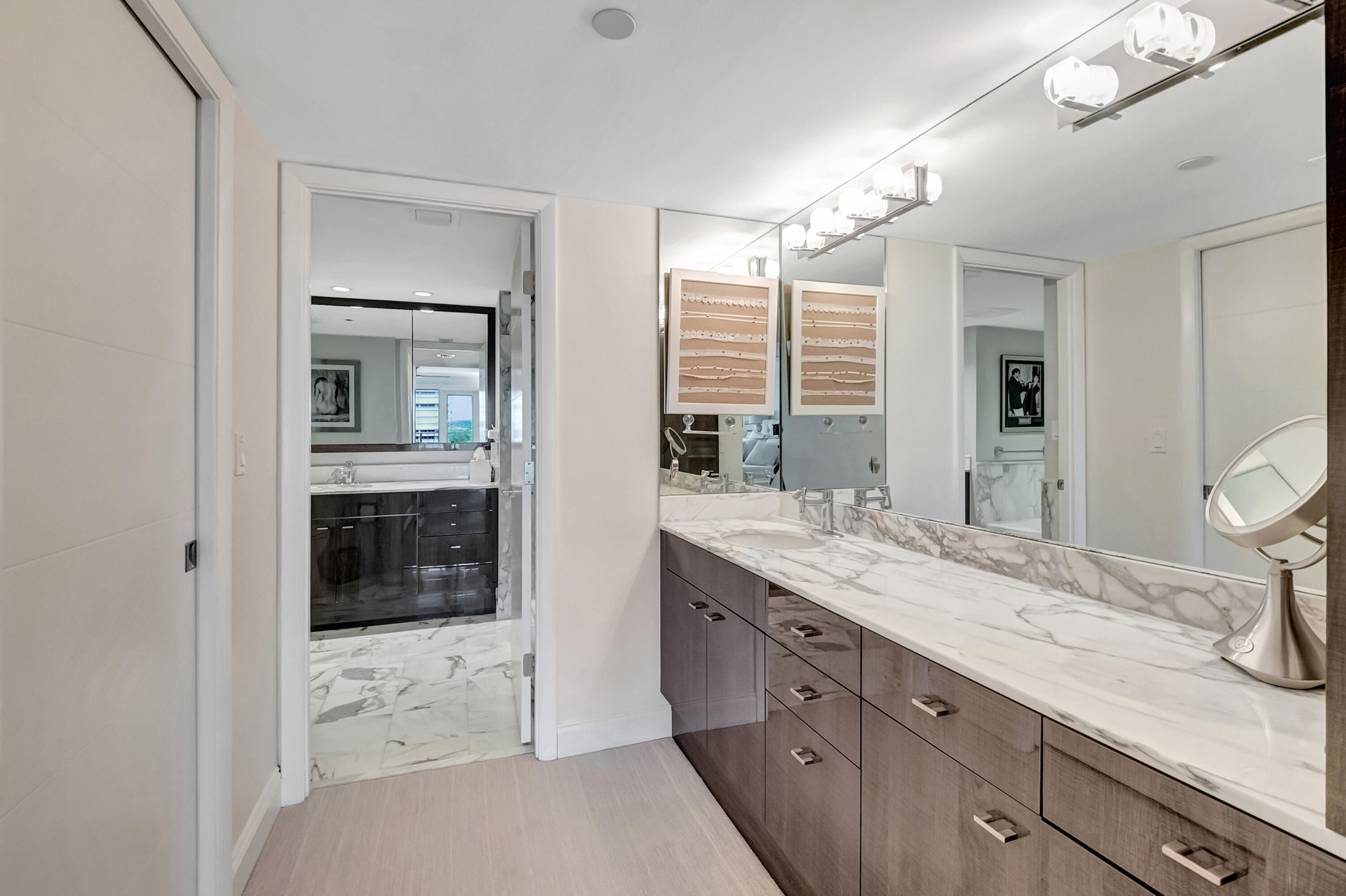 4001 North Ocean Boulevard, Unit 705 Boca Raton, FL 33431 - Photo 32 of 83 PRIMARY DRESSING AREA