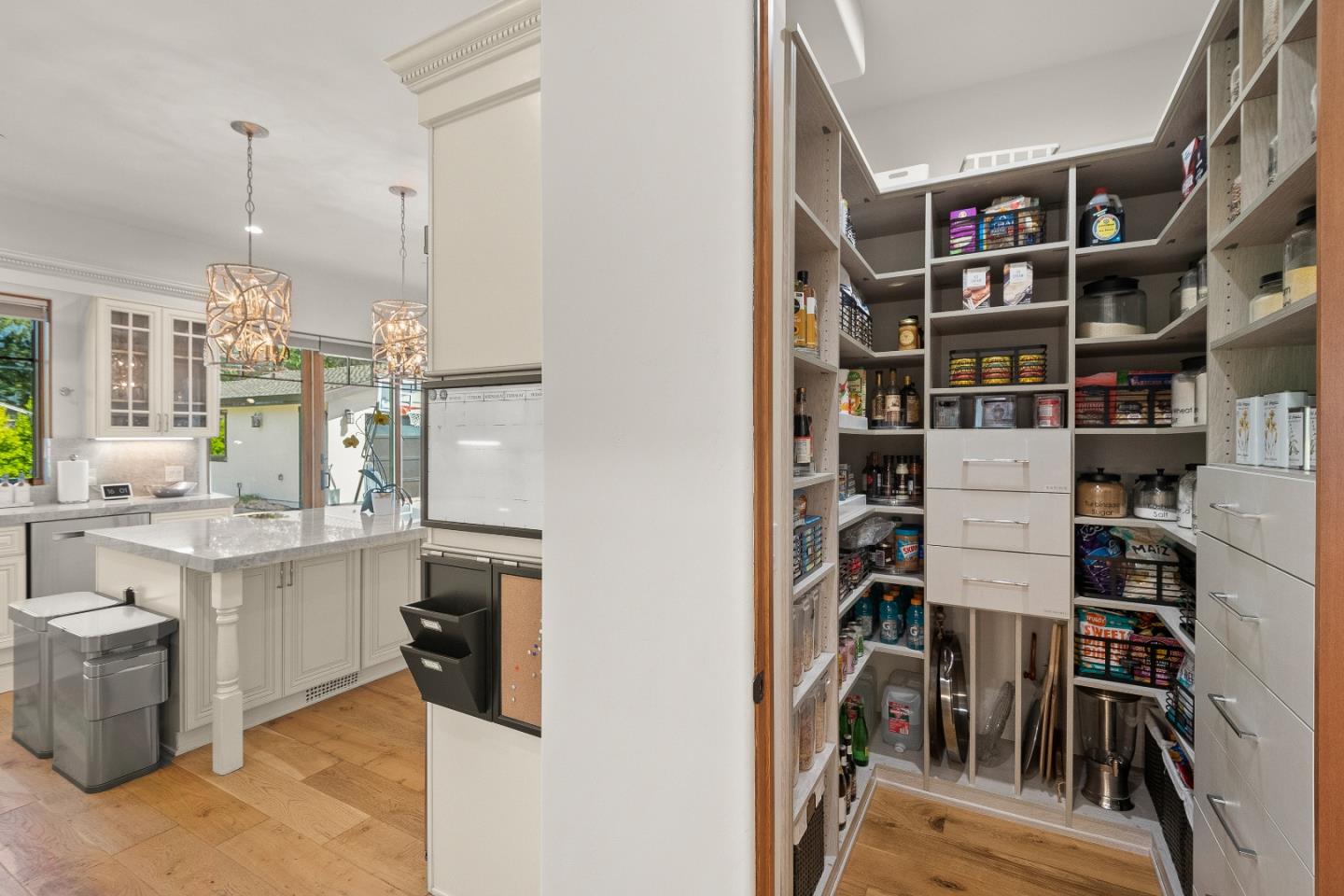 16362 Hilow Road Los Gatos, CA 95032 - Photo 17 of 55