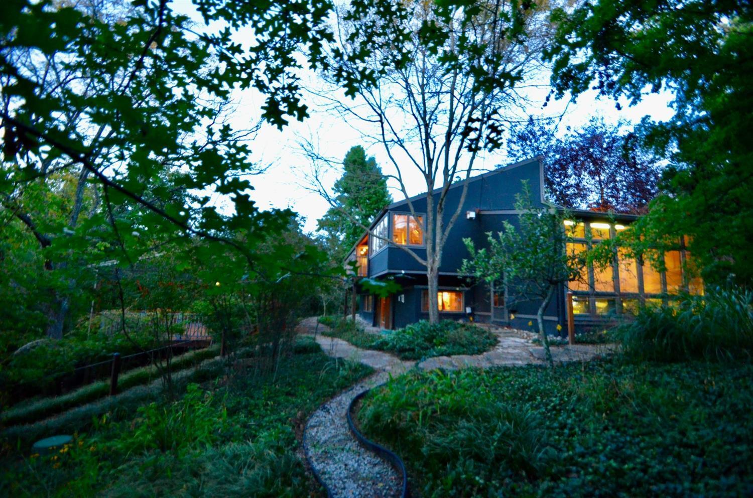 3878 Lincoln Road Cincinnati, OH 45247 - Photo 3 of 50 Gallery Image 3