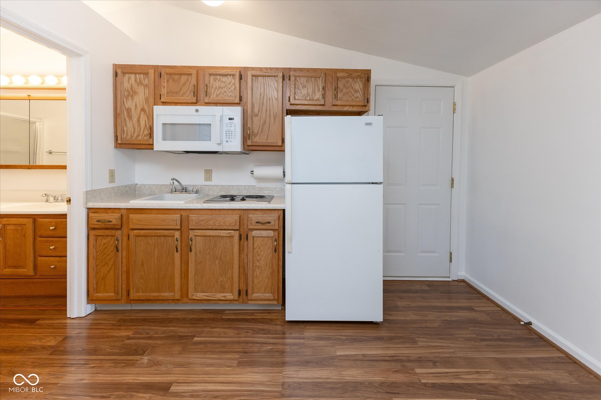 8804 Cholla Road Indianapolis, IN 46240 - Photo 32 of 38